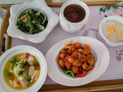 -月满阁月子中心(莲湖区店)