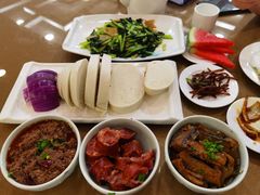 -良友·海鲜青岛菜·海肠捞饭(五四广场店)