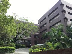 -香港大学