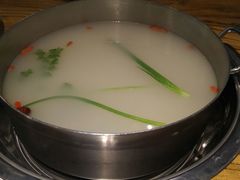 -龙记斑鱼火锅鲜切牛肉自助(红山路店)