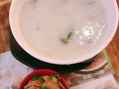 皮蛋瘦肉粥-添好运点心专门店(深水埗店)