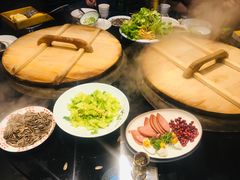 -鱼窝棚柴火铁锅炖(富山屯店)