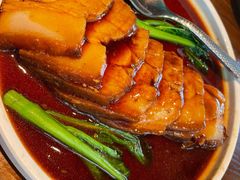咸蛋黄红烧肉-肴约·花园式餐厅(湖里店)