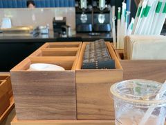 -星巴克臻选(上海虹桥新天地三店)