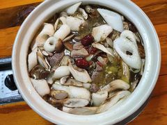 -山人野生菌餐厅