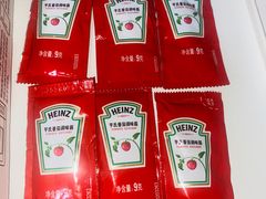 -必胜客(花园路宅急送店)