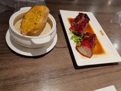 -港丽餐厅(来福士店)