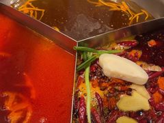 -廖掌柜·重庆鲜货火锅(上海首店)