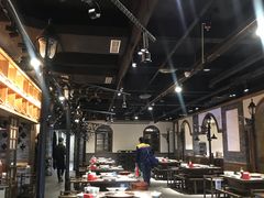 大堂-红九格老火锅(三峡广场店)