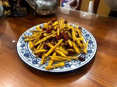-椒香川流不息川菜馆(二七北路店)