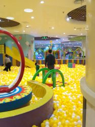 -MELAND(郑州万象城店)