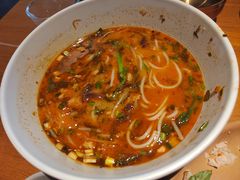 -SHAN山(前滩太古里店)