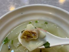 鸭蛋黄馄饨-JINNS锦时 steak&pizza(浸信会礼拜堂旧址店)