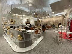 -奈雪的茶(市百一店)