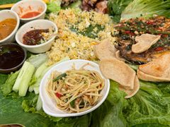 -沐毫傣泐云南菜孔雀宴•手抓饭傣味烧烤(曼听公园店)