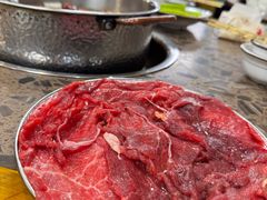 乳仔牛肉-乳仔牛牦牛汤锅 烤羊排(松潘古城店)