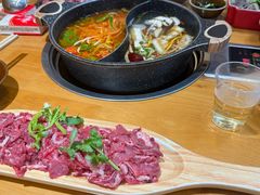 -苗阿哥酸汤牛肉火锅(体育场店)