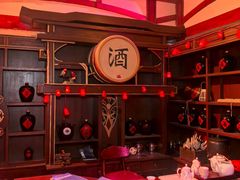 -暴风岛沉浸式体验馆(百联世纪店)