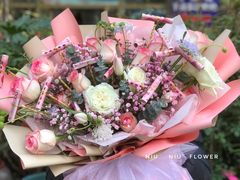 -万宝财富商业广场