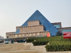 -上海市龙华烈士陵园