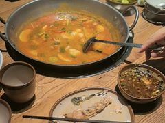 -老凯俚酸汤鱼(鸿通城店)