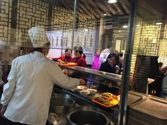 自助取餐区-老半斋(福州路店)