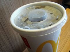 可乐-麦当劳(百利广场店)