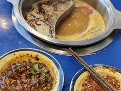 -马路边边火锅串串(观前街店)