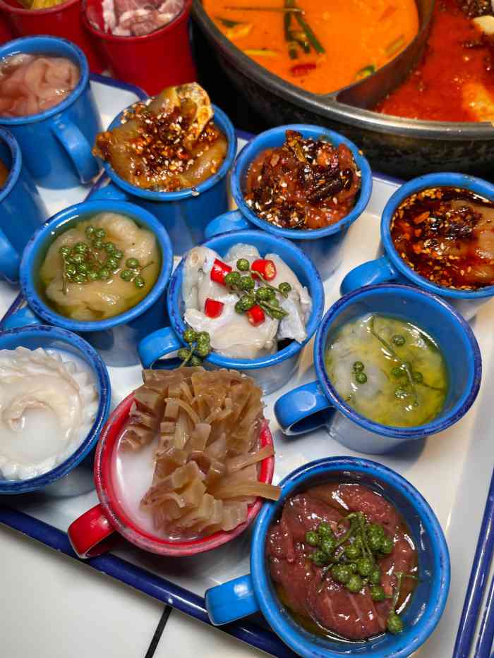 唐盅盅火锅(观音桥店)-"味道还不错,就是没有鸳鸯锅,不过还好我吃.