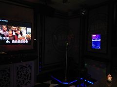 -欢乐迪KTV(南坪上海城店)