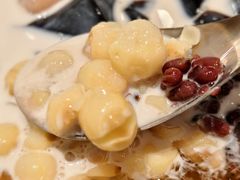-RUXU入续糖水铺与包(卓悦中心店)