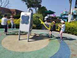 -季高兔窝窝亲子园(上海薰衣草公园店)