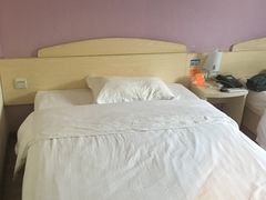 -7天酒店(广州动物园黄花岗地铁站店)