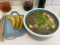 老鸭粉丝汤-老新隆牛肉锅贴(新街口店)