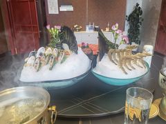 -鼎泰亨·海鲜牛肉餐厅(滨江店)