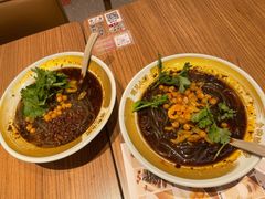 -遇见小面(凯德广场店)
