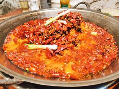 -四小区火锅·巷子里的重庆火锅(花照壁店)