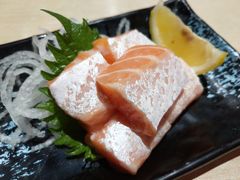 三文鱼腩刺身-米彩料理(西丽店)