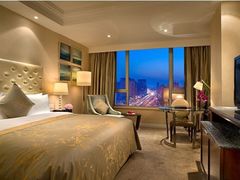 -武汉汉口火车站东方建国大酒店