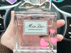 -DIOR迪奥(万象城店)