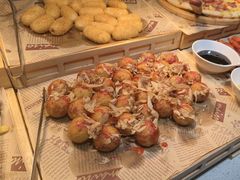 -四囍码头海鲜烧烤自助火锅(外滩南京东路悦荟广场店)