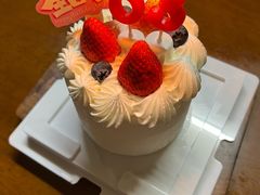 -红宝石·鲜奶小方(新闸店)