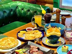 -米德维奇俄式西餐厅(西六道街店)