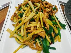 -钟记陕南菜·煎锅鱼(红专南路店)