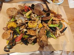-锅老头铁锅炖•大锅蒸汽海鲜(韩乐坊店)