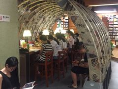 -西西弗书店(三峡广场湟恩新纪元购物广场店)