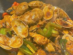 -天宝食坊·啫啫煲大排档(西华路店)