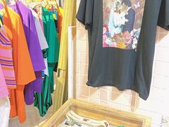 -恋物百货商店(华侨城店)