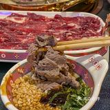 这是哪家开业就这么多人排队？