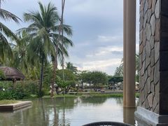 -亚龙湾希尔顿自助餐厅·海鲜·烧烤·沙滩BBQ·现场乐队